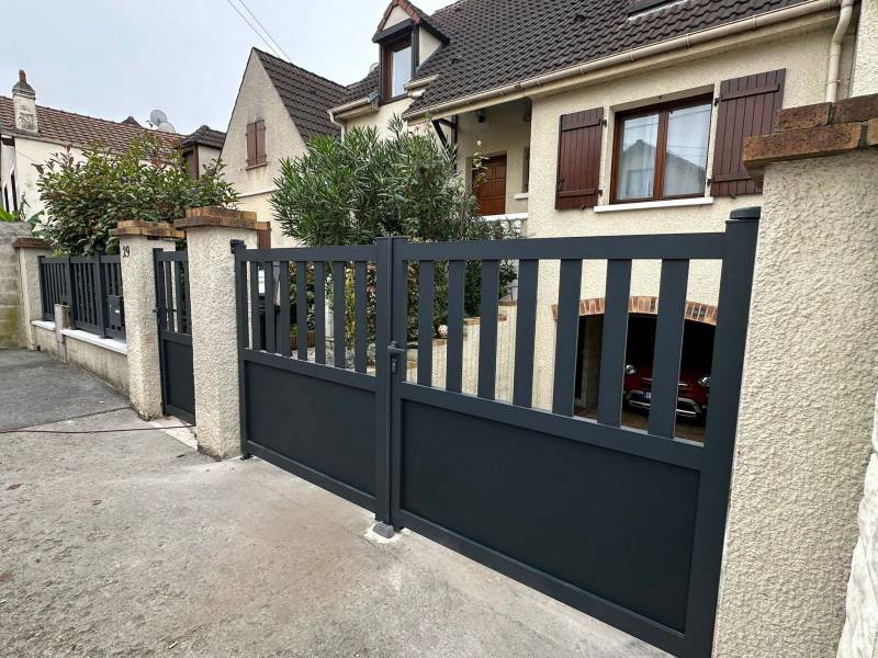Remplacement d’un portail, portillon et clôture en aluminium à Drancy (93)