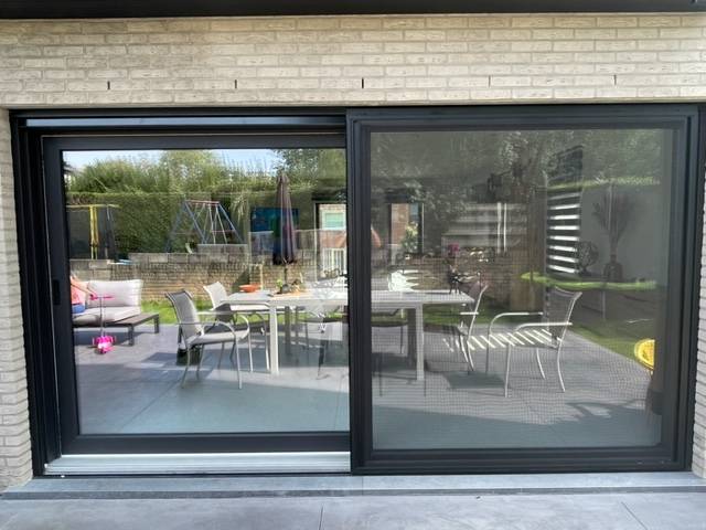 Pose d'une baie vitrée en ALU dans une maison contemporaine, Taverny 95150