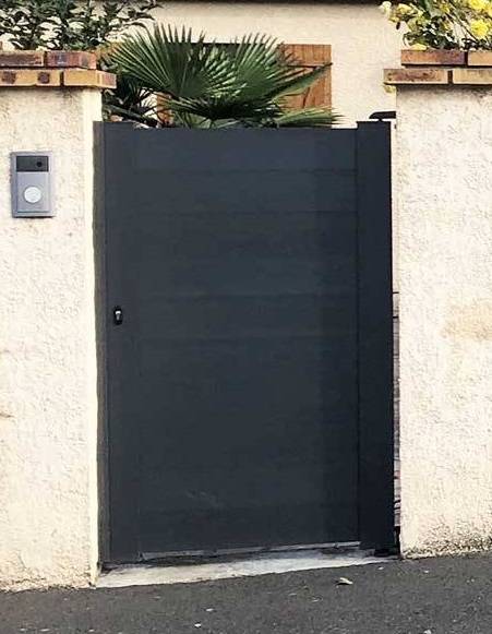 portillon avec interphone à L'Isle-Adam 95290