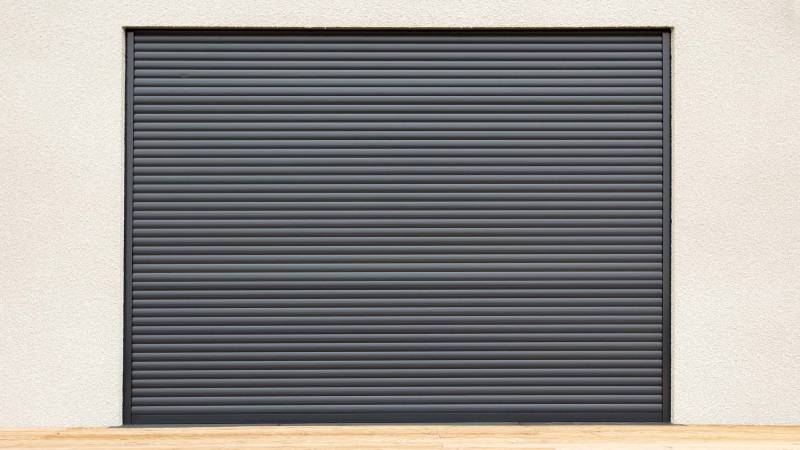 Comment sécuriser et isoler une baie vitrée avec la pose d’un volet électrique en aluminium ? Herblay-sur-Seine 95220